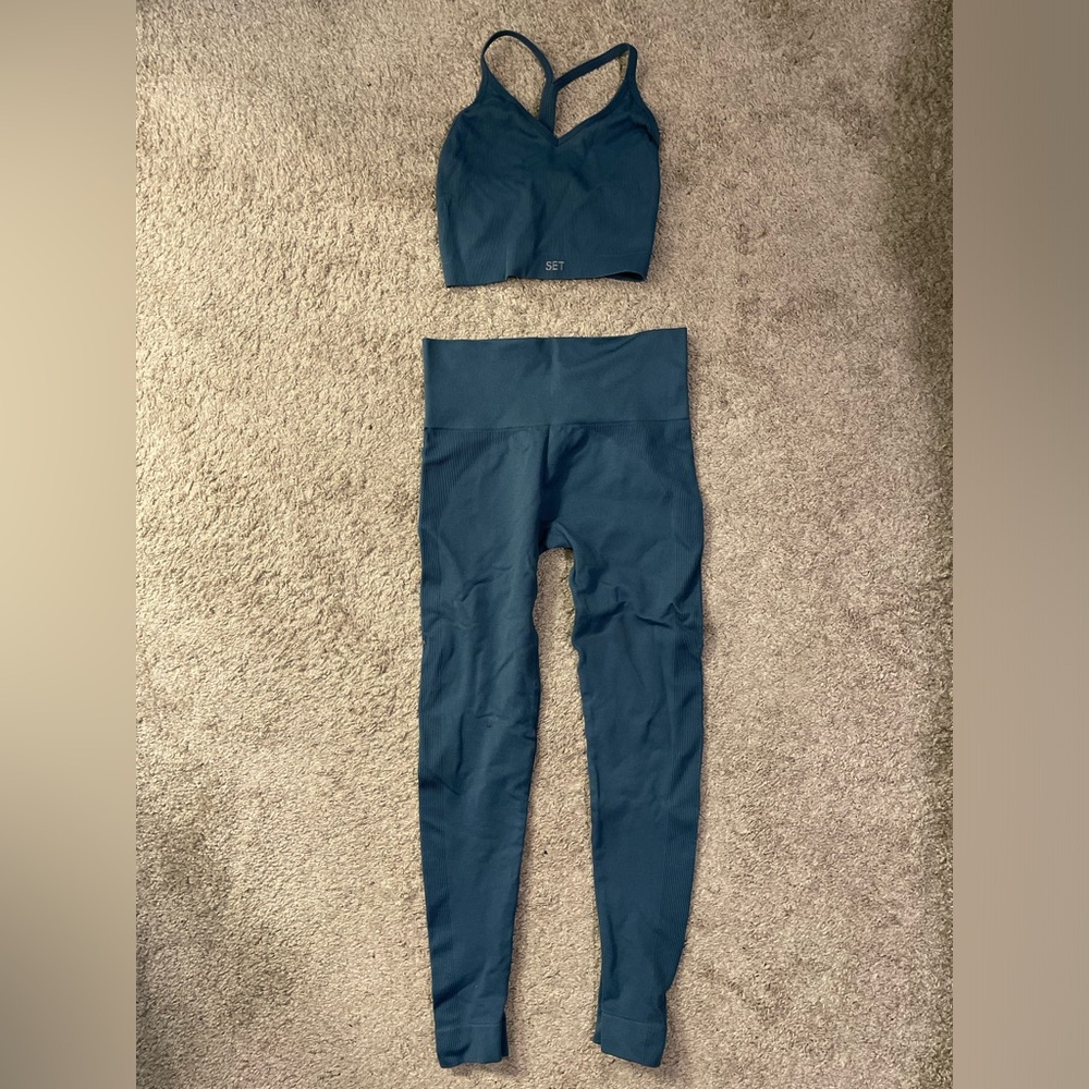 Set Active Workout Set, Leggings and Sports Bra